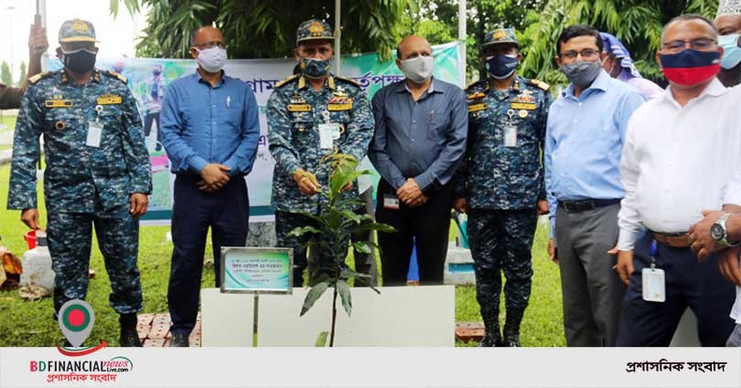 চট্টগ্রাম বন্দরে বৃক্ষরোপণ কর্মসূচির উদ্বোধন