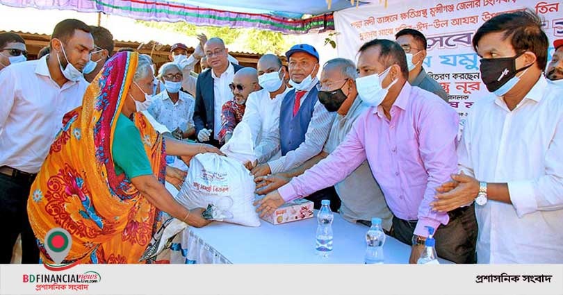 যমুনা ব্যাংক ফাউন্ডেশনের উদ্যোগ ও অর্থায়নে ক্ষতিগ্রস্তদের মধ্যে ত্রাণ বিতরণ