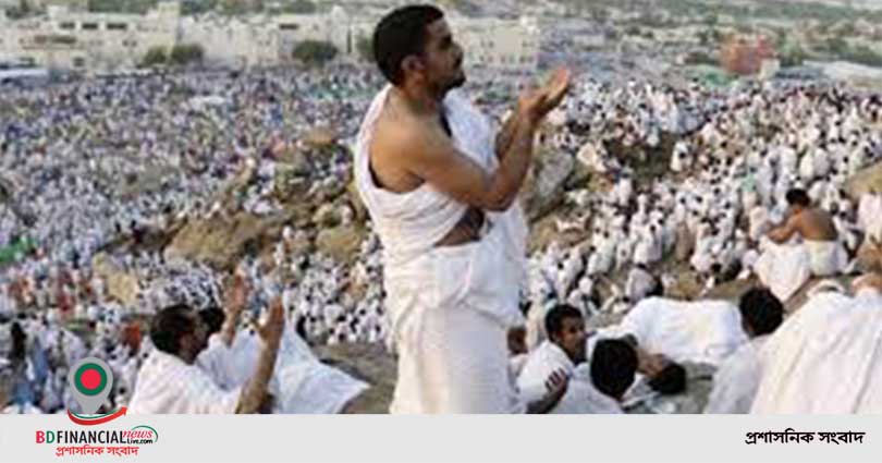 লাব্বাইক, আল্লাহুম্মা লাব্বাইক : পবিত্র হজ আজ