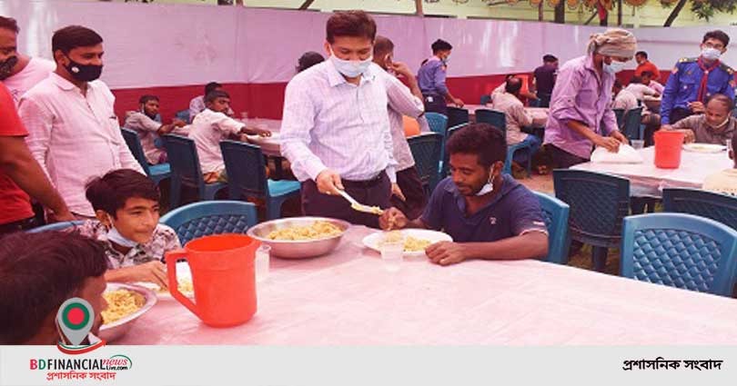 ফরিদপুরে অভুক্তদের জন্য জেলা প্রশাসনের ‘ফুডস্পট’