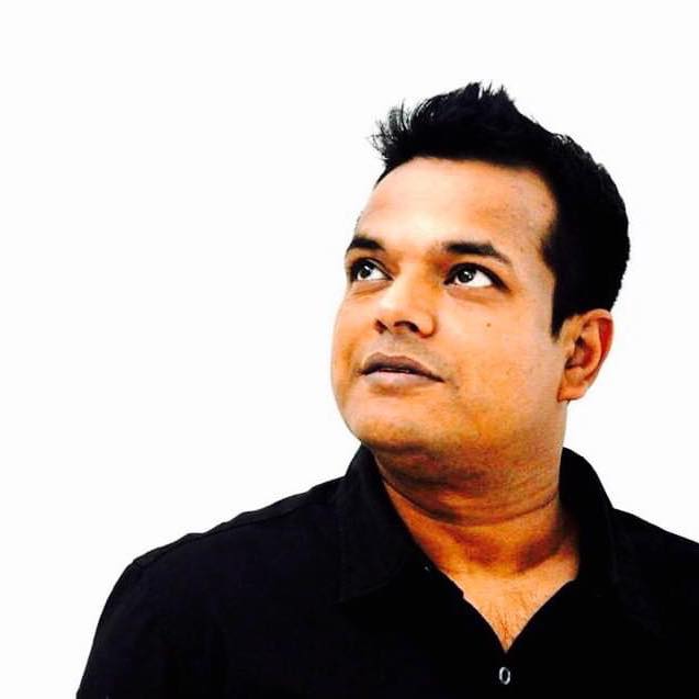 ফেসবুকে লিখতেই আমি পছন্দ করি