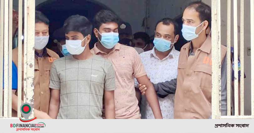 মুক্তাগাছায় চিকিৎসককে মারধরের অভিযোগে ৫ যুবলীগ নেতা গ্রেফতার